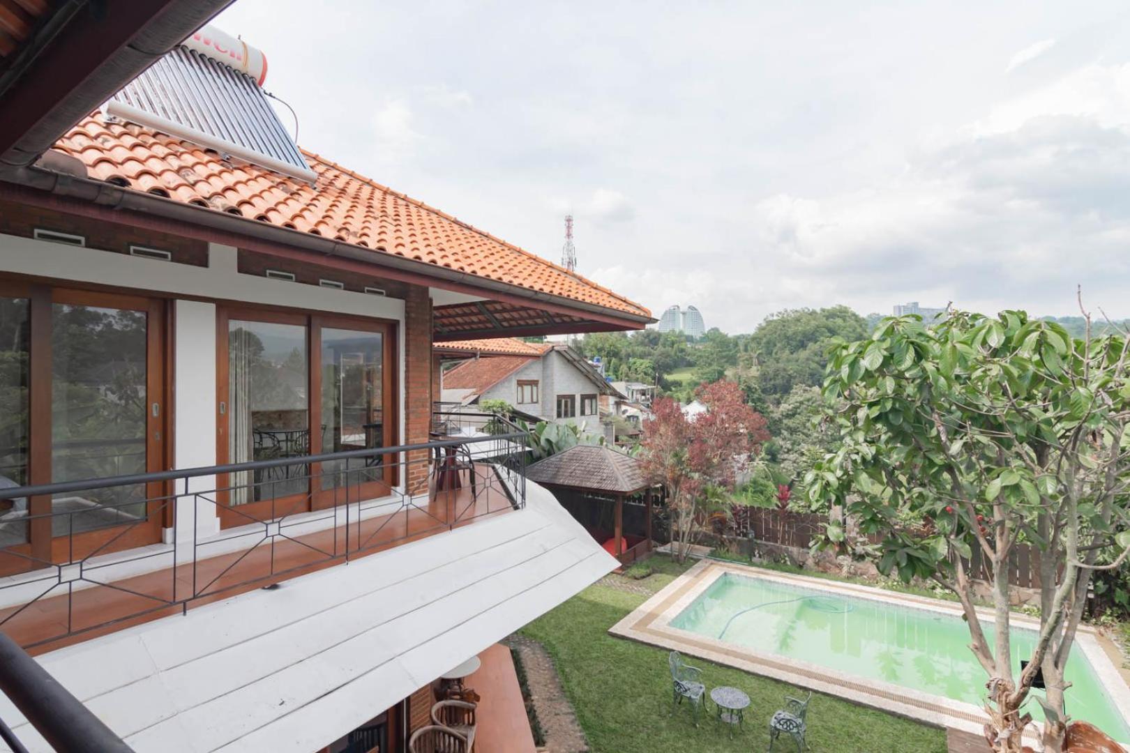 Reddoorz Plus Near Dago Pakar Бандунг Экстерьер фото