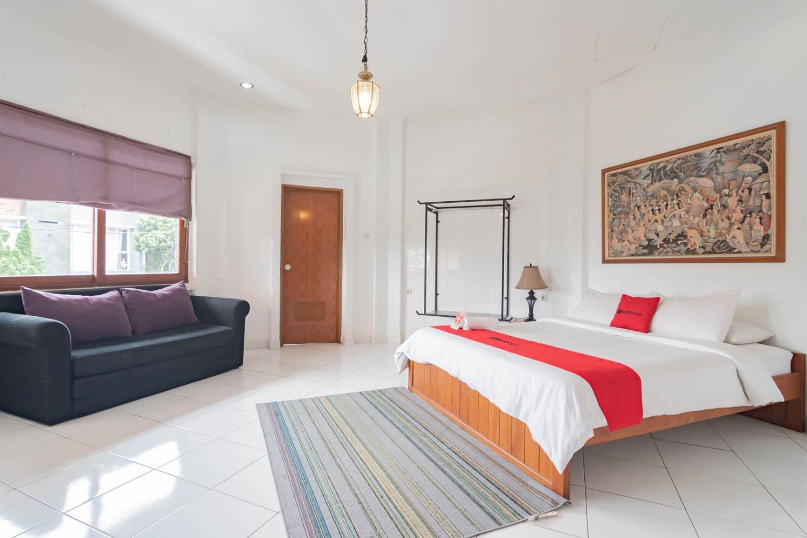 Reddoorz Plus Near Dago Pakar Бандунг Экстерьер фото