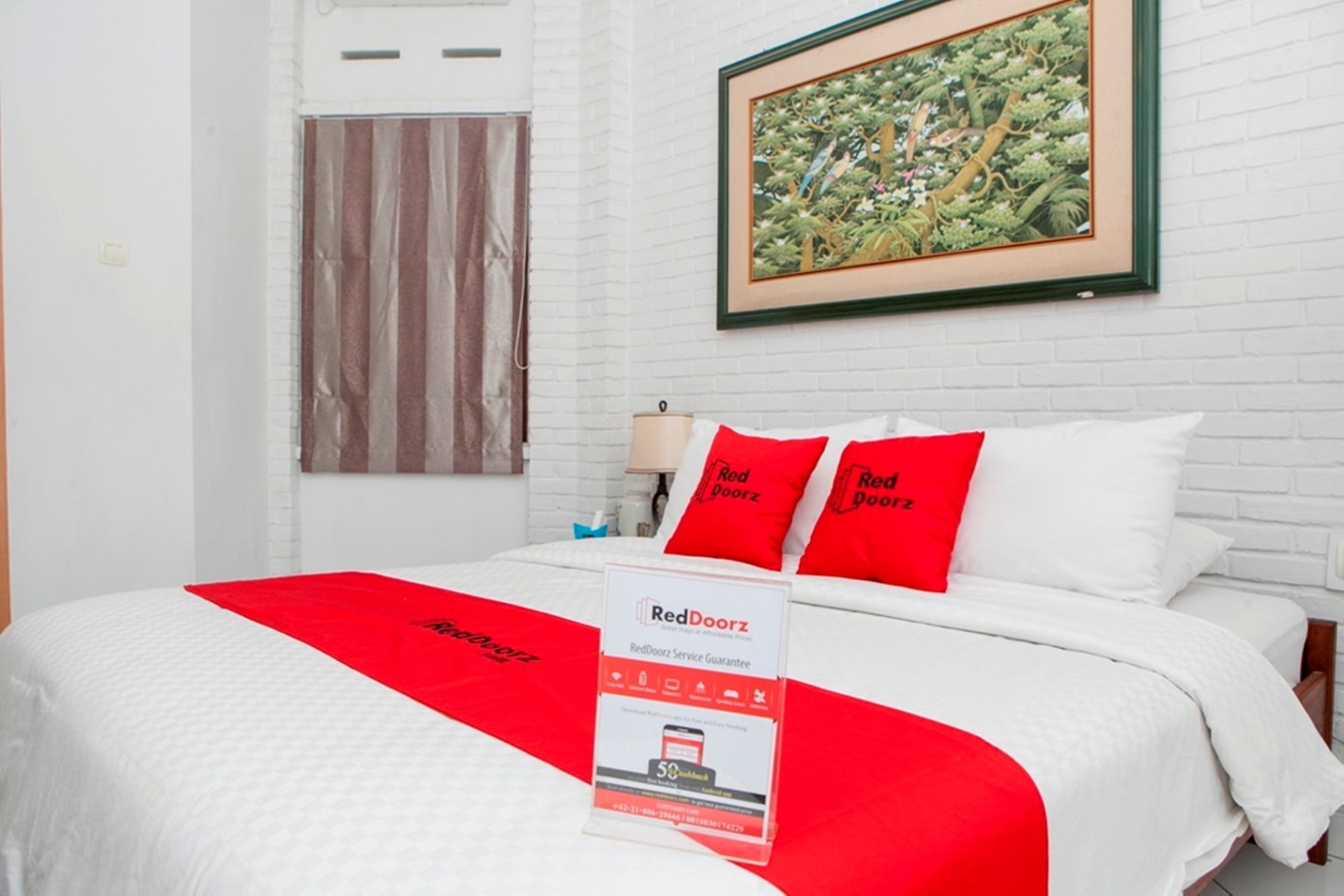 Reddoorz Plus Near Dago Pakar Бандунг Экстерьер фото
